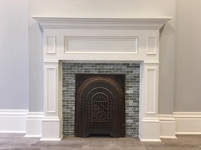 Decorative fireplace