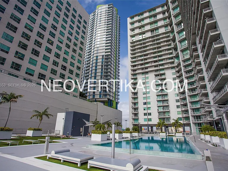 690 SW 1st Ct #Penthouse I20 — Photo 17