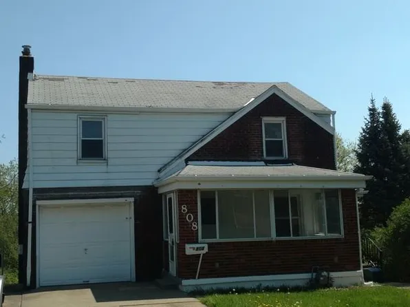 808 Lynda Ln, North Versailles, PA 15137