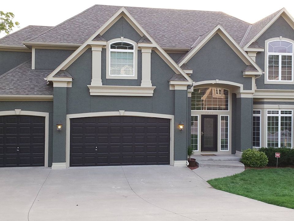 1st image of 5822 NE Timber Hills Dr