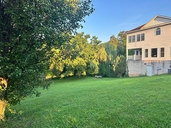 4th image of 1610 Spear Point Ln
