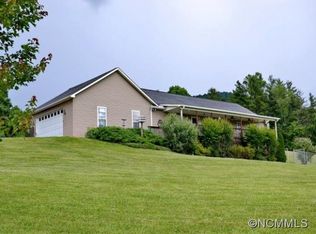 8106 Boylston Hwy, Mills River, NC 28759