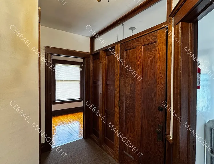 808 Stevens St — Photo 3