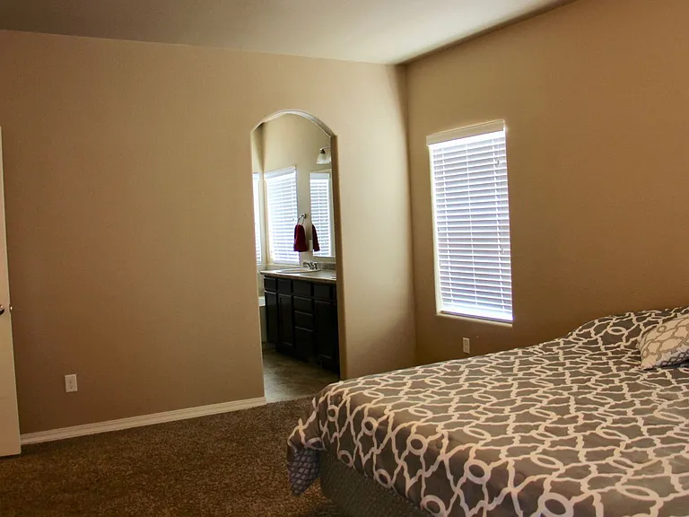 5942 Finglas Dr — Photo 13