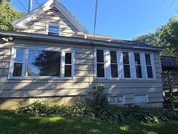 3rd image of 114 Golder Road