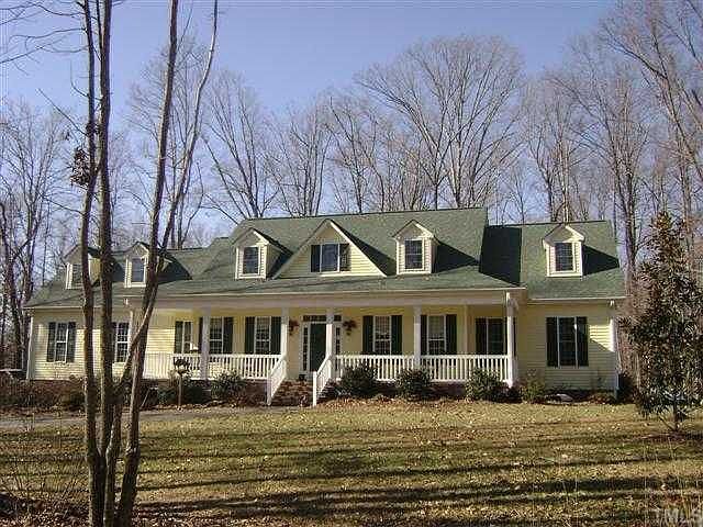 1st image of 2728 Faucette Ln