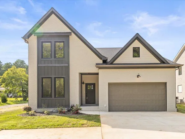 10545 E Brainerd Rd, Apison, TN 37302