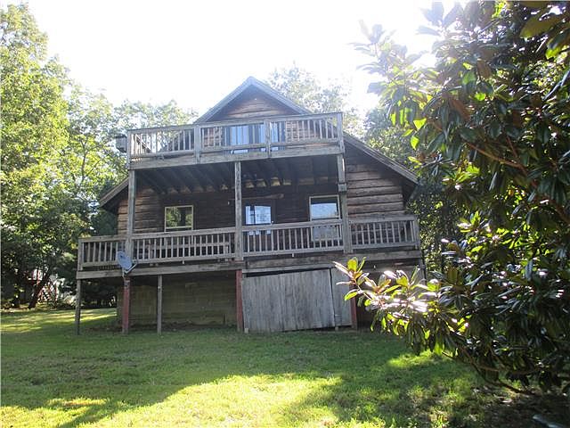 2nd image of 849 N Bluff Cir