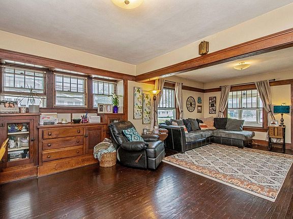 3rd image of 501 Olinda Ave