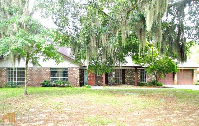 2nd image of 13343 Chesterfield Dr