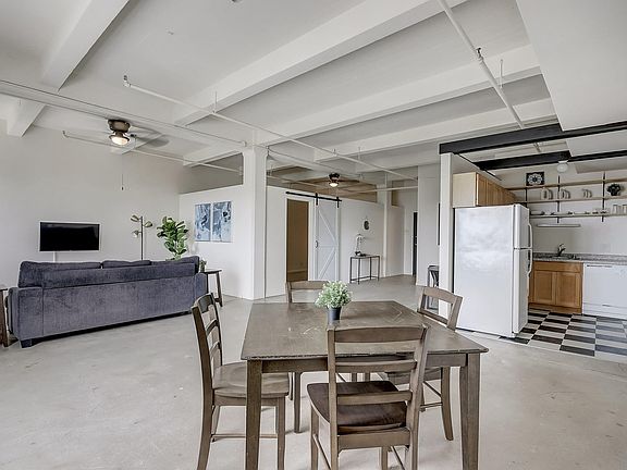 Natural light & spacious floor plans