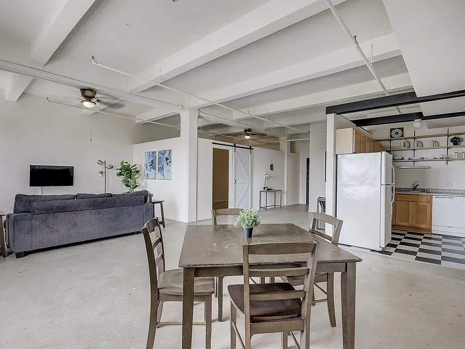 Natural light & spacious floor plans
