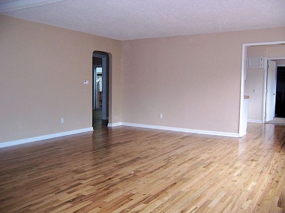Living room to kitchen view