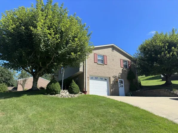 700 N Porter St, Waynesburg, PA 15370
