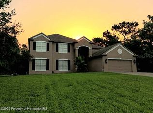 11013 Desert Sparrow Ave, Weeki Wachee, FL 34613