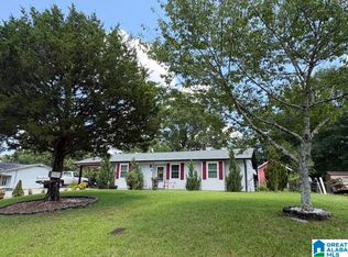 914 Mitchell Dr SW, Jacksonville, AL 36265