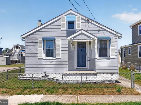 411 W Magnolia Ave, Wildwood, NJ 08260