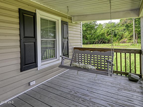 4th image of 298 Comfort Road