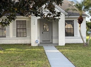 102 Candlewick Ct, Sanford, FL 32771