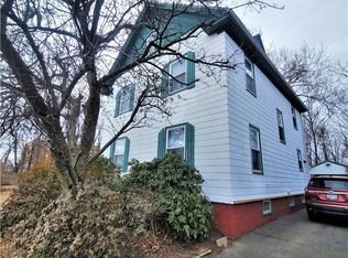 340 Broadway, Pawtucket, RI 02860