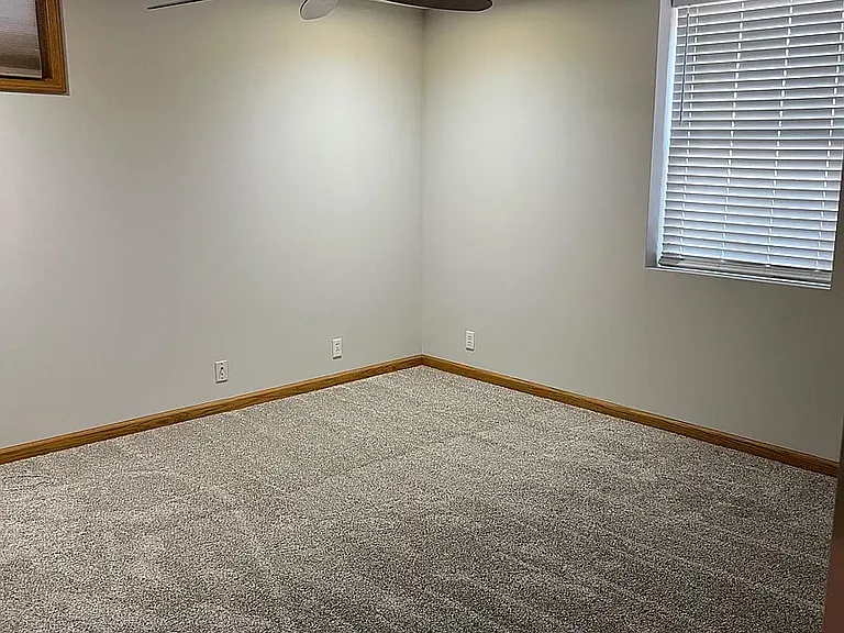 3400 Scottsdale Ln — Photo 11
