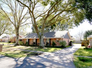 107 Chickamauga Ave, Broussard, LA 70518