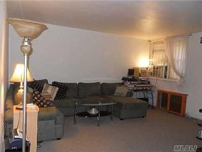 4th image of 14050 Burden Cres APT Ll