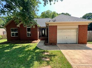 4804 Erica Ct, Charlotte, NC 28227