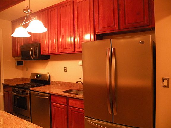 Granite Counters, Stainless 