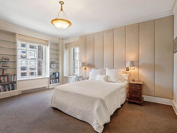 2nd image of 1021 Park Ave #9A