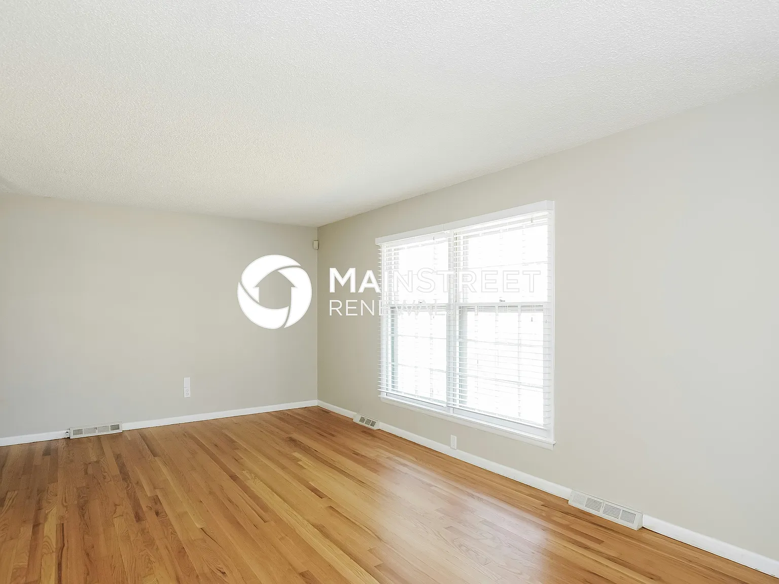 13107 Sycamore Ave — Photo 3