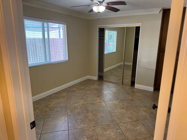 4180 Cleveland Ave #9 — Photo 7