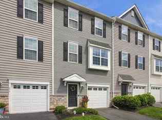 204 Spring Ln, Royersford, PA 19468