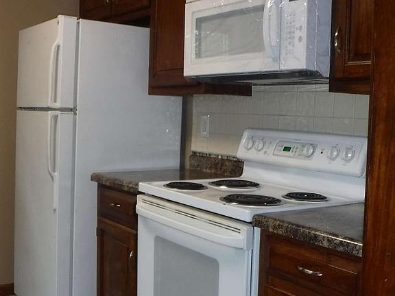 Kitchen, New Microwave