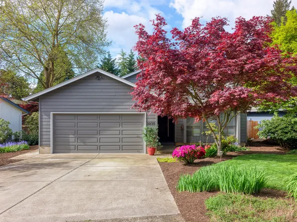 9930 SW Kent Ct, Tigard, OR 97224