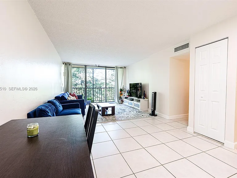 8870 Fontainebleau Blvd #312 — Photo 25
