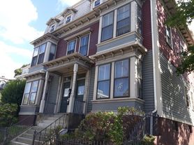 1596-1600 Westminister Street