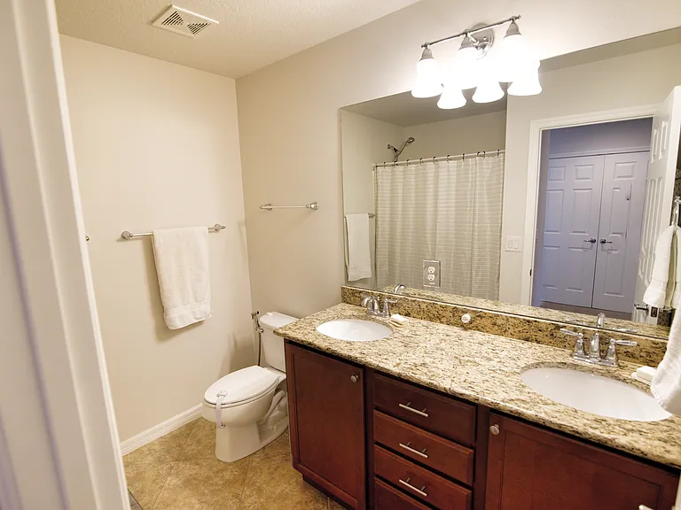 1057 Normandie Way — Photo 16