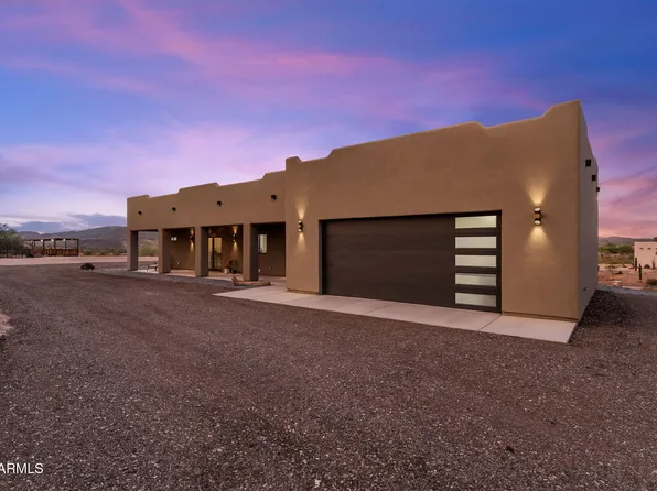 45589 N SAN DOMINGO PEAK Trail, Morristown, AZ 85342