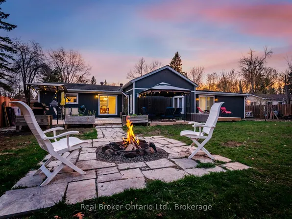 2307 Somers Blvd, Innisfil, ON L9S 2E8
