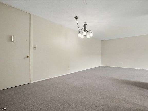 3rd image of 3066 Kent Rd APT 301