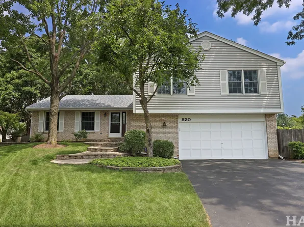 820 Indigo Ct, Lake Zurich, IL 60047