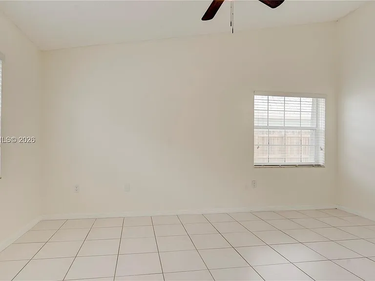 6410 SW 112th Pl — Photo 19