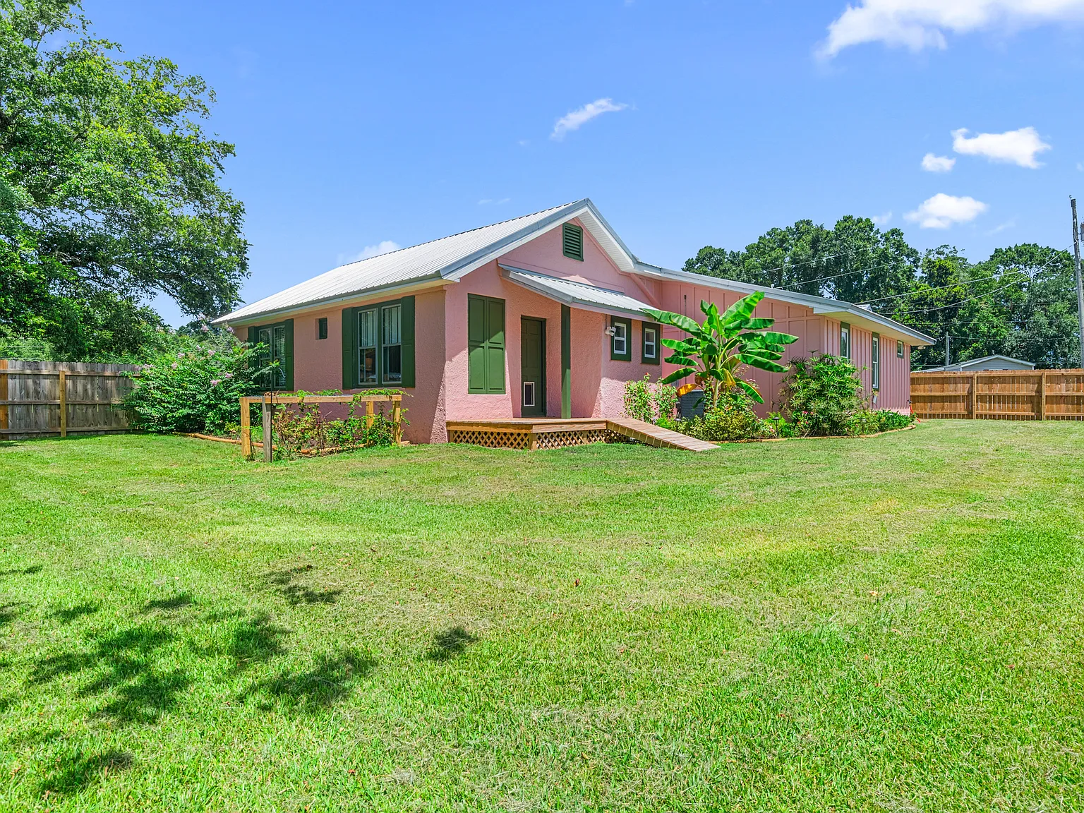 4 bed, 1803 sqft, $2,995 — Photo 4