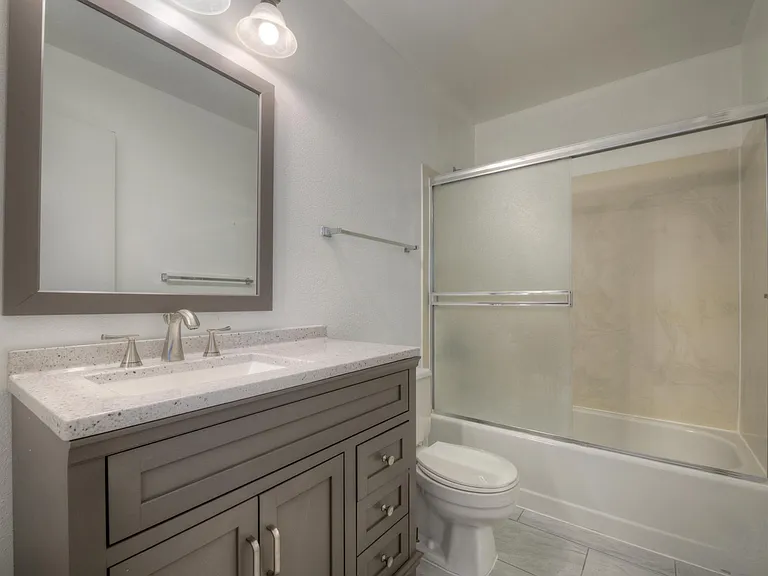 6024 Conness Way — Photo 29