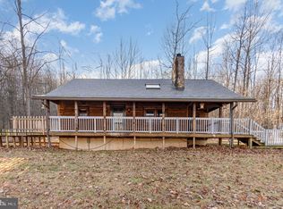 7729 Gnatstown Rd, Hanover, PA 17331