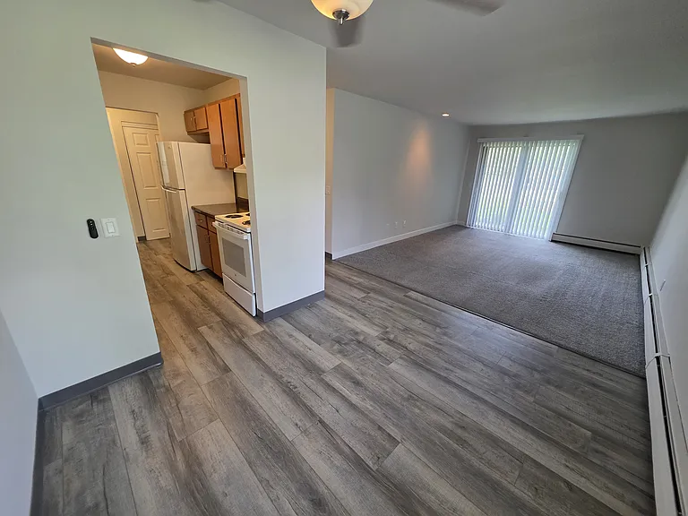 6411 Bridge Rd — Photo 3