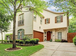 3028 Nottingham St, Houston, TX 77005