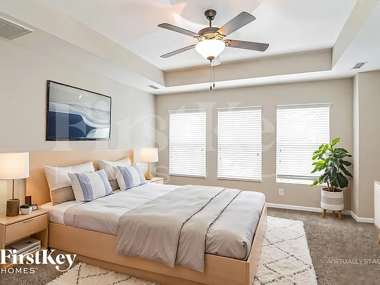 19017 Park Terrace Ln — Photo 12