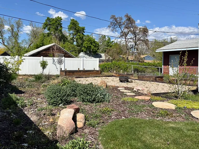 631 E Downington Ave — Photo 30